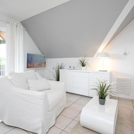White Lounge Apartment Шарбойтц Екстериор снимка
