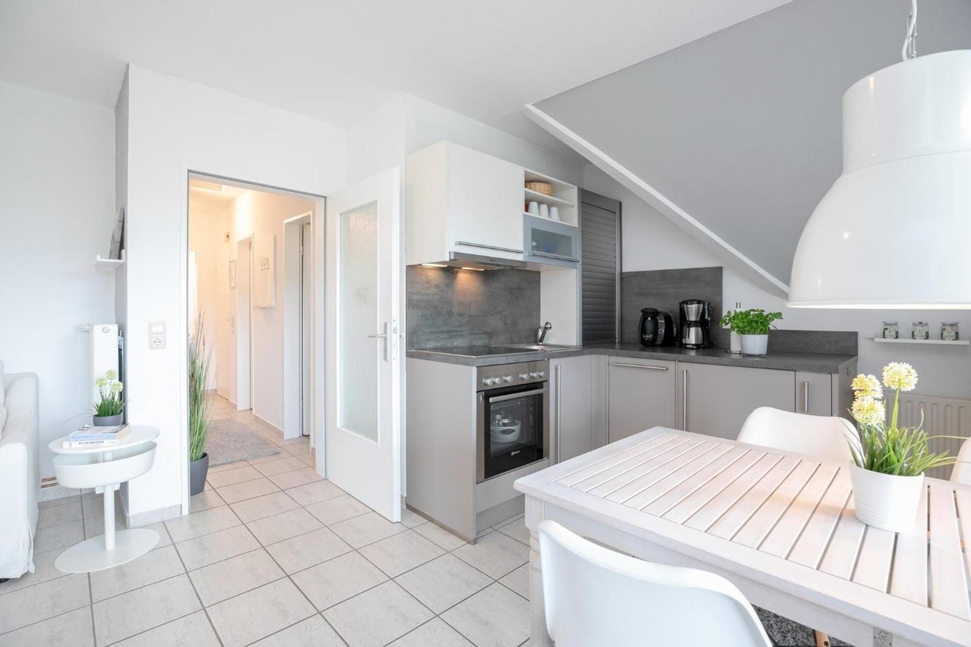 White Lounge Apartment Шарбойтц Екстериор снимка