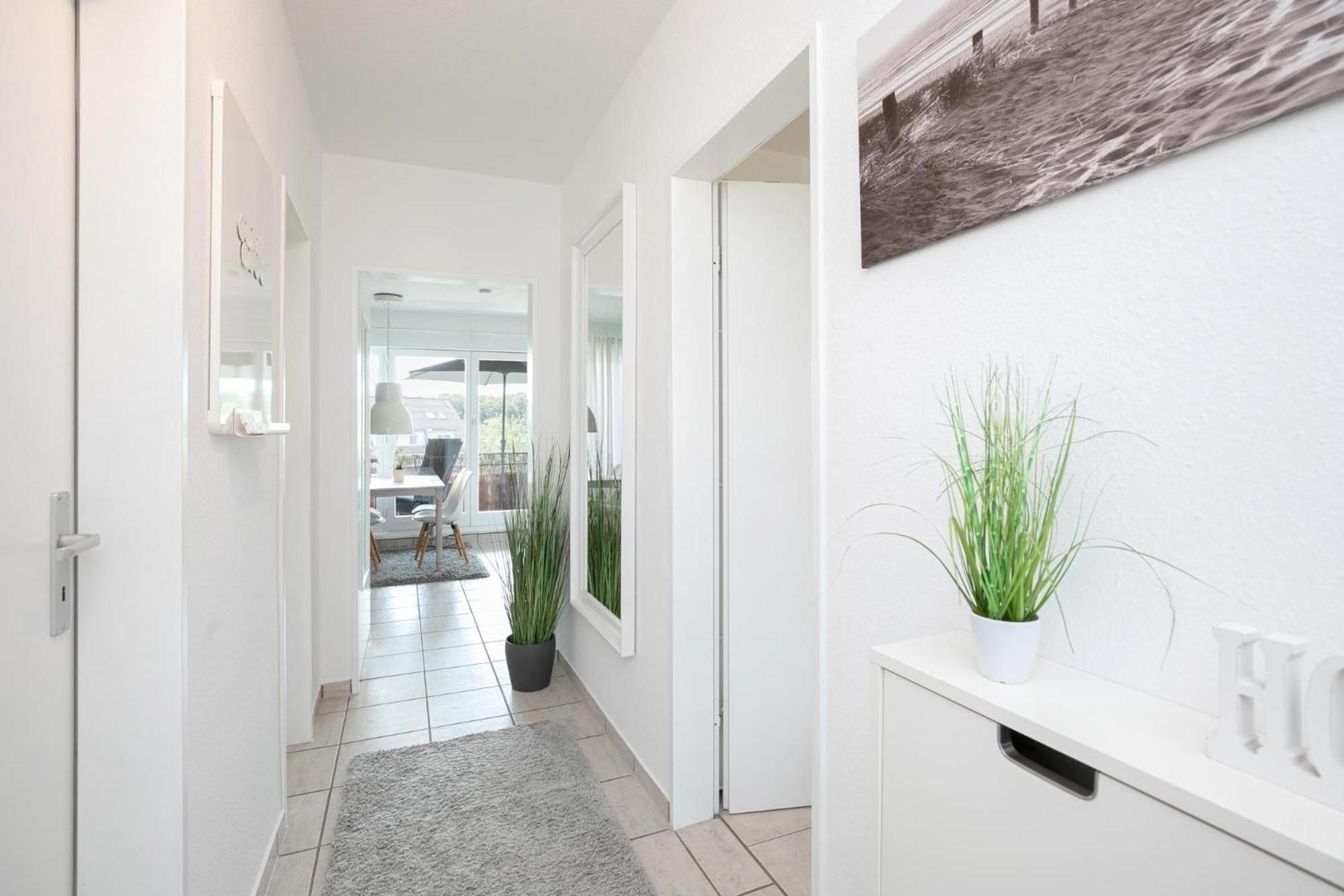 White Lounge Apartment Шарбойтц Екстериор снимка