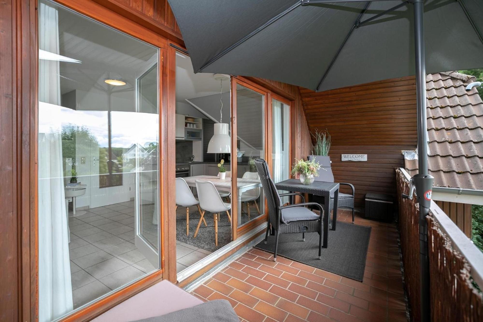 White Lounge Apartment Шарбойтц Екстериор снимка