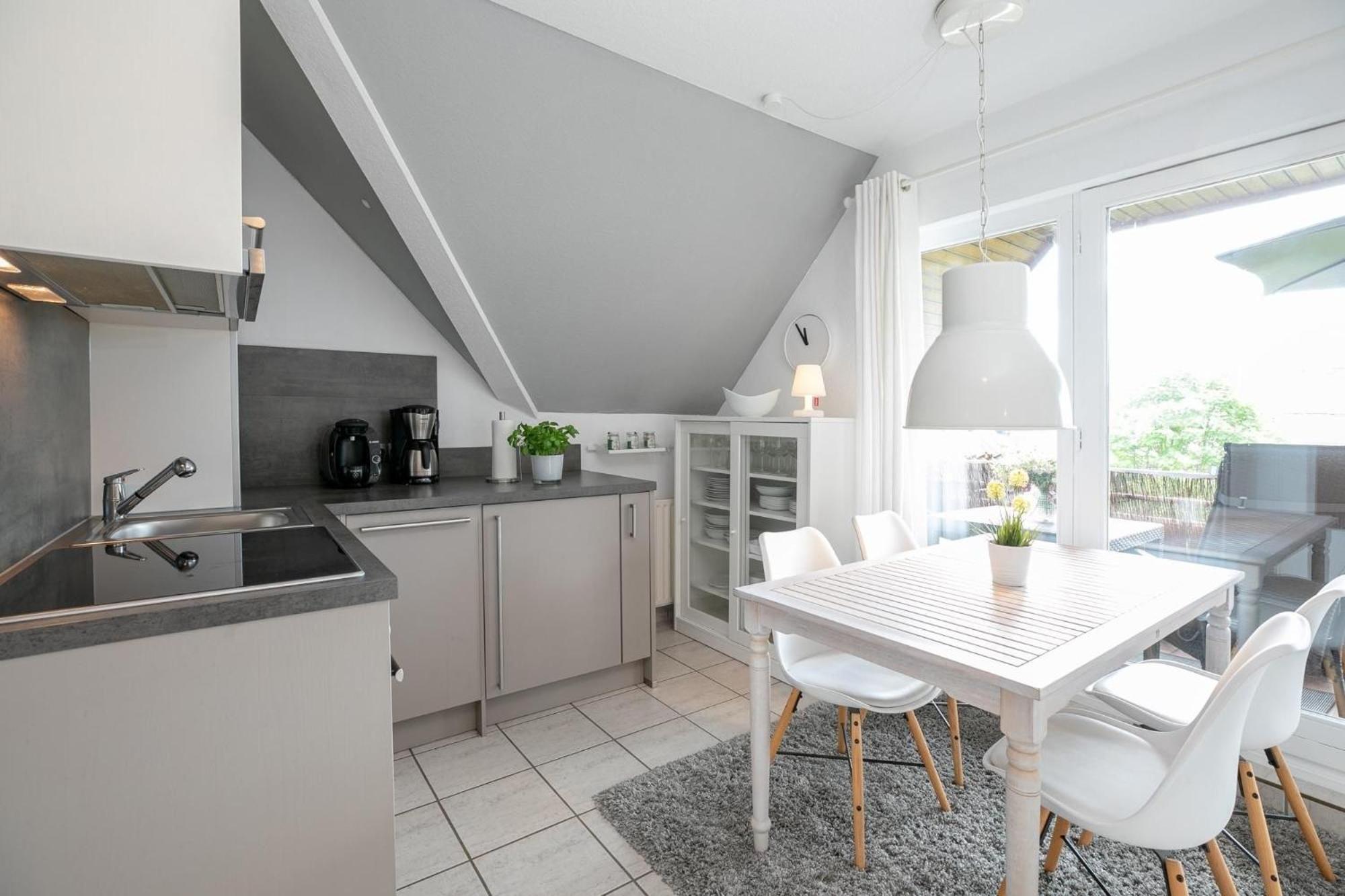 White Lounge Apartment Шарбойтц Екстериор снимка
